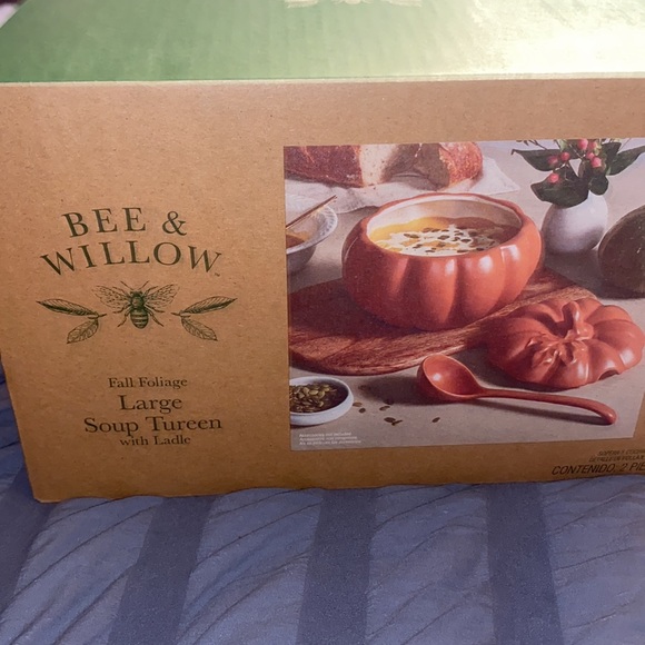 bee and willow Kitchen Large Pumpkin Soup Tureen With Ladle Bee And